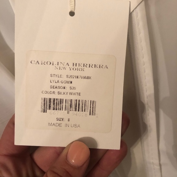 Carolina Herrera Lyla Bow Back Trumpet Mikado Gown - Picture 9 of 9